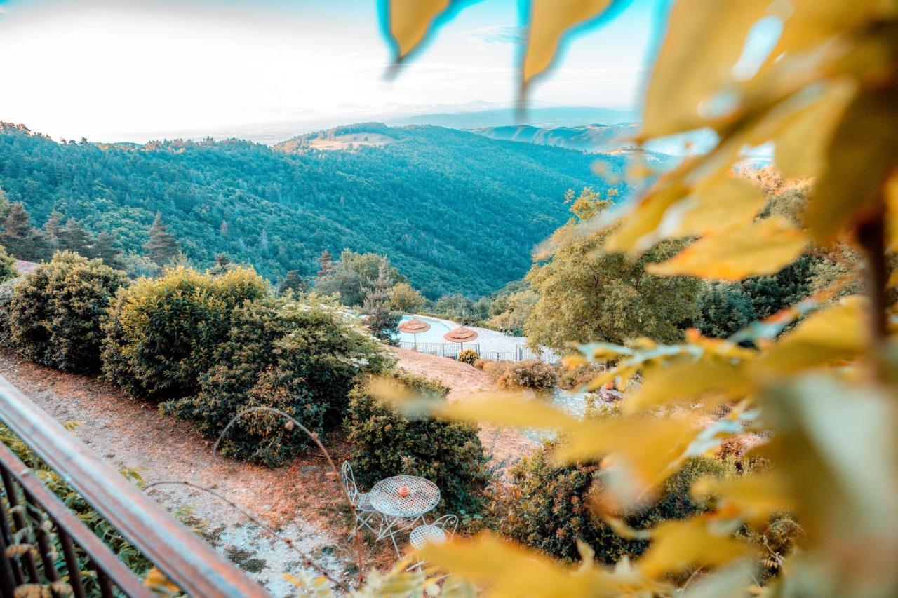 Maison D'Hotes Le Hameau De La Mure Saint-Laurent-du-Pape Dış mekan fotoğraf