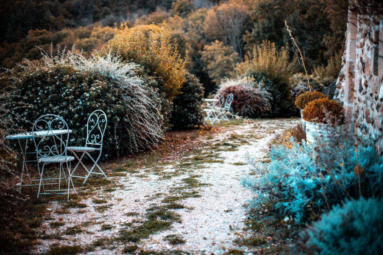 Maison D'Hotes Le Hameau De La Mure Saint-Laurent-du-Pape Dış mekan fotoğraf