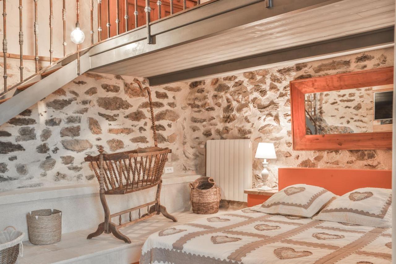 Maison D'Hotes Le Hameau De La Mure Saint-Laurent-du-Pape Dış mekan fotoğraf