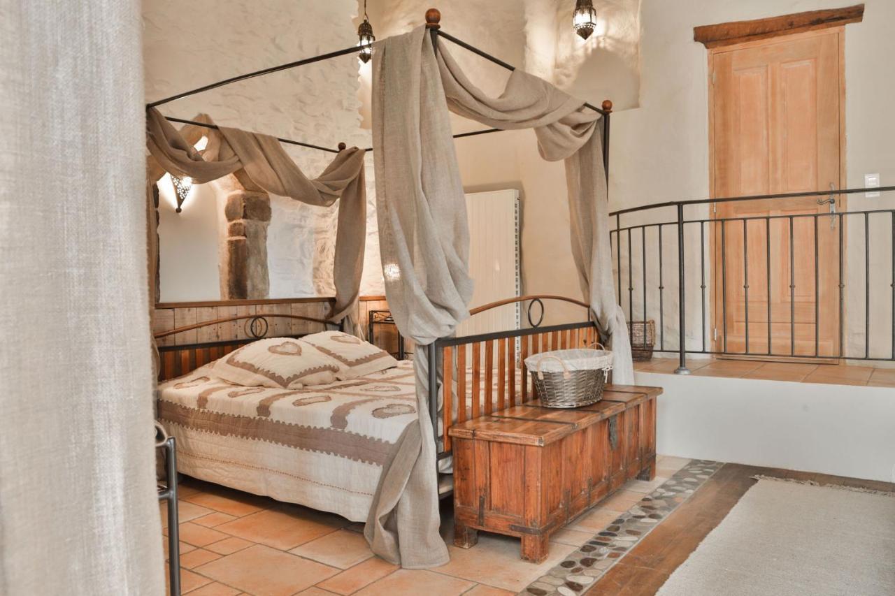 Maison D'Hotes Le Hameau De La Mure Saint-Laurent-du-Pape Dış mekan fotoğraf