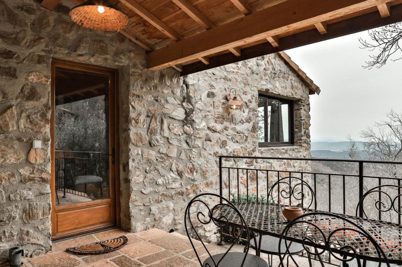 Maison D'Hotes Le Hameau De La Mure Saint-Laurent-du-Pape Dış mekan fotoğraf